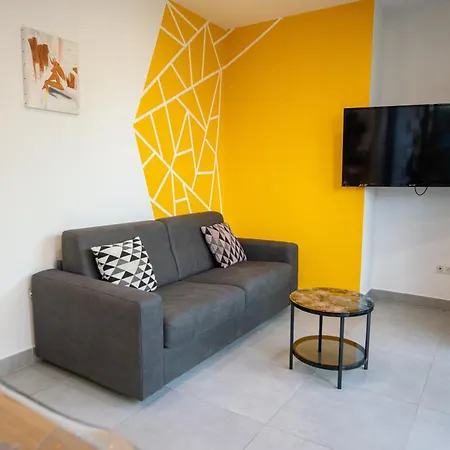 N1 Maison T2 Climatise Ajaccio (Corsica)